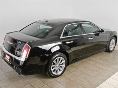 2012 Chrysler 300  Limited
