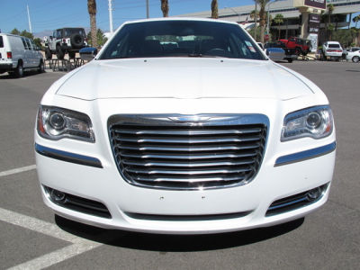 2012 Chrysler 300  Limited