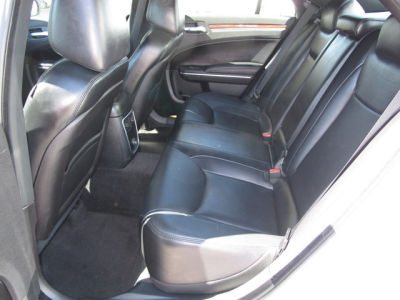 2012 Chrysler 300  Limited