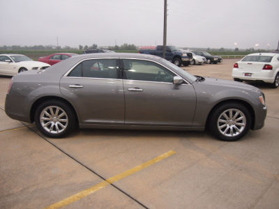2012 Chrysler 300  Limited