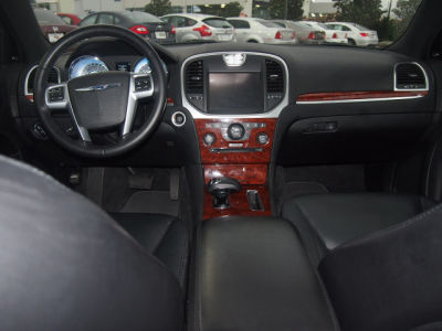 2012 Chrysler 300  Limited