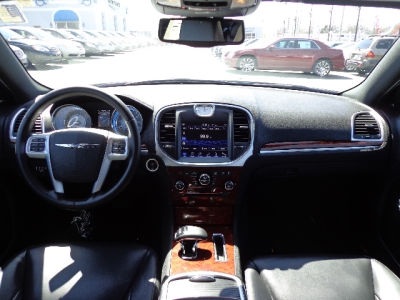 2012 Chrysler 300  Limited