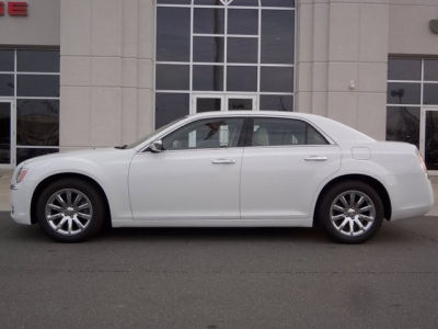 2012 Chrysler 300  Limited