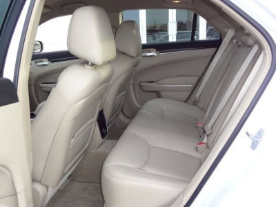 2012 Chrysler 300  Limited