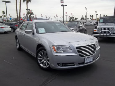 2012 Chrysler 300  Limited