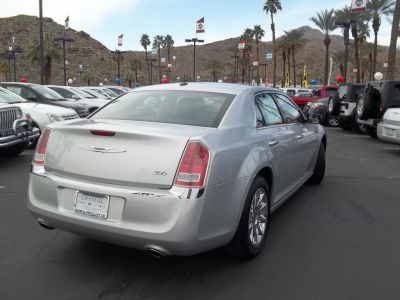 2012 Chrysler 300  Limited