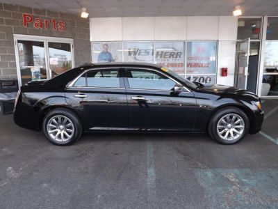 2012 Chrysler 300  Limited