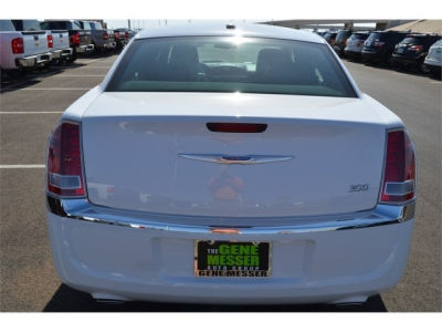 2012 Chrysler 300  Limited