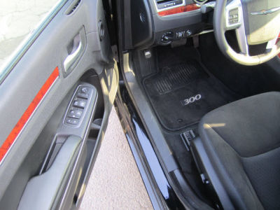 2012 Chrysler 300  Base