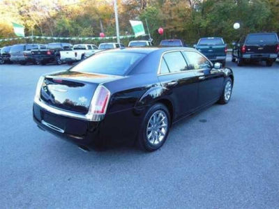 2012 Chrysler 300  Limited