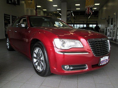 2012 Chrysler 300  Limited