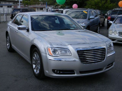 2012 Chrysler 300  Limited