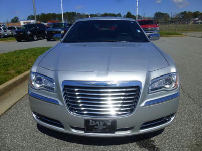 2012 Chrysler 300  Limited