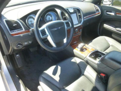 2012 Chrysler 300  Limited