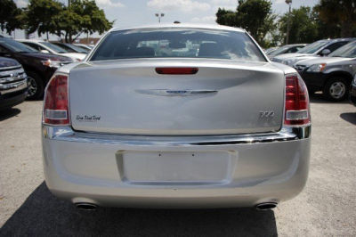 2012 Chrysler 300  Limited