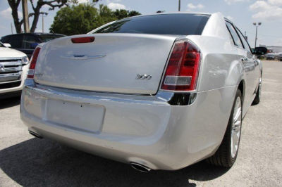 2012 Chrysler 300  Limited
