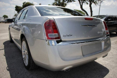 2012 Chrysler 300  Limited