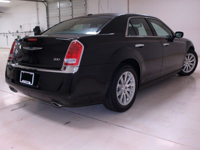2012 Chrysler 300  Limited