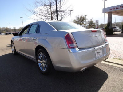 2012 Chrysler 300  Limited