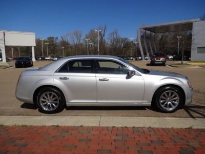 2012 Chrysler 300  Limited