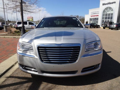 2012 Chrysler 300  Limited