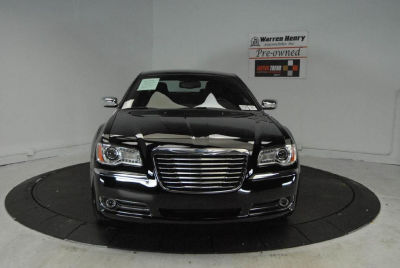 2012 Chrysler 300  Limited