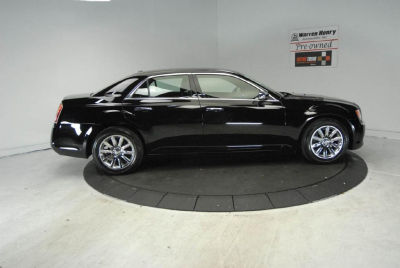 2012 Chrysler 300  Limited