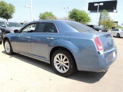 2011 Chrysler 300  Limited