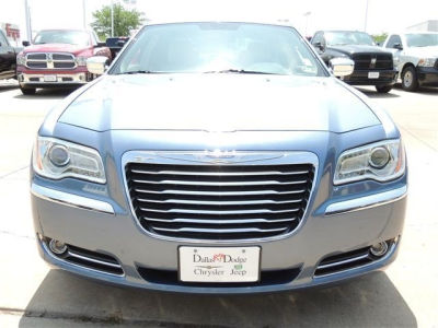 2011 Chrysler 300  Limited