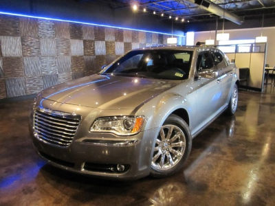 2012 Chrysler 300  Limited
