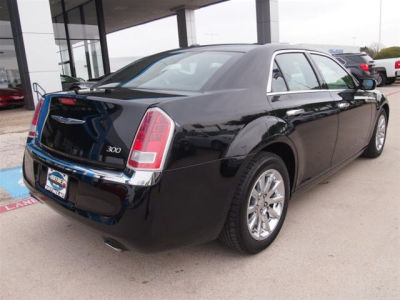 2012 Chrysler 300  Limited