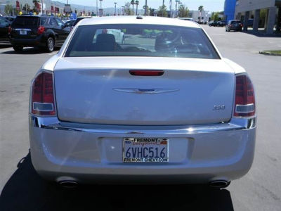 2012 Chrysler 300  Limited