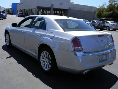 2012 Chrysler 300  Limited