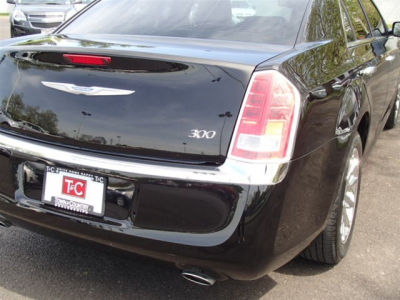 2011 Chrysler 300  Limited