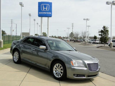 2012 Chrysler 300  Limited