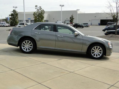 2012 Chrysler 300  Limited
