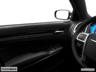 2011 Chrysler 300  Limited