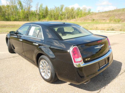 2012 Chrysler 300  Limited
