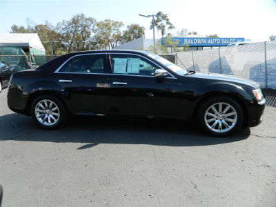 2012 Chrysler 300  Limited