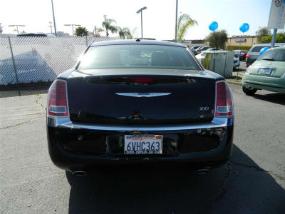 2012 Chrysler 300  Limited