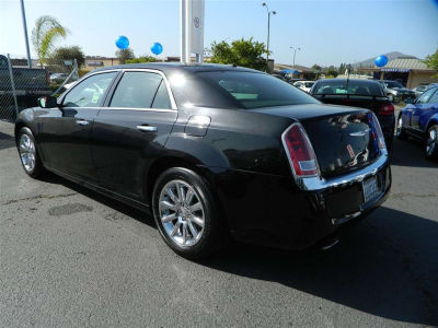 2012 Chrysler 300  Limited