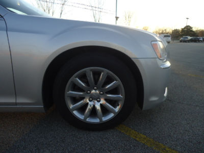 2012 Chrysler 300  Limited
