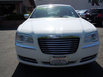 2012 Chrysler 300  Limited