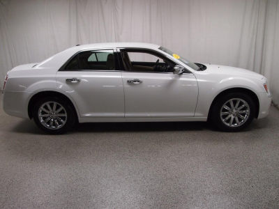 2011 Chrysler 300  Limited