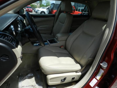 2012 Chrysler 300  Limited