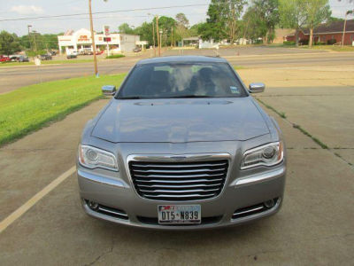 2011 Chrysler 300  Limited