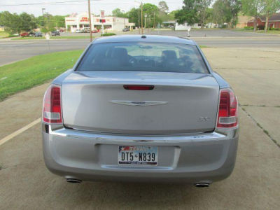 2011 Chrysler 300  Limited