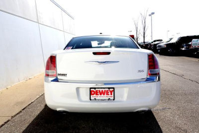 2012 Chrysler 300  Limited