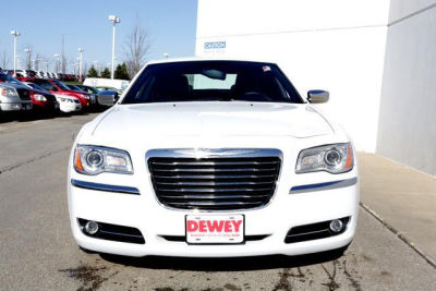 2012 Chrysler 300  Limited