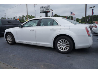 2013 Chrysler 300  Base
